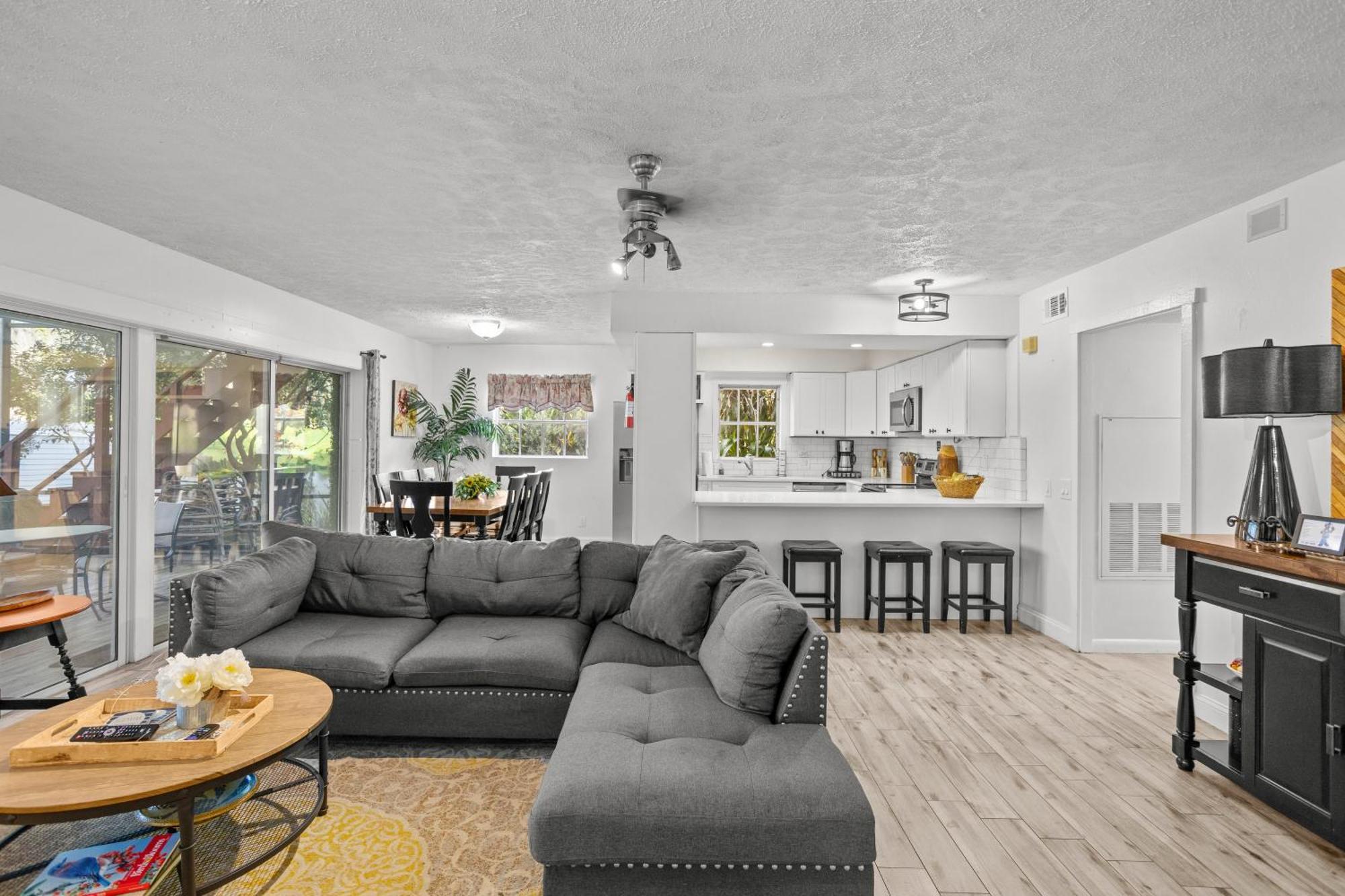 Spacious Lakefront House With Pool, Hottub, & Boating Orlando Eksteriør bilde